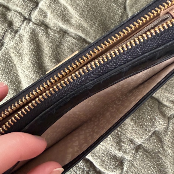 Kate Spade Wallet - Picture 14 of 14